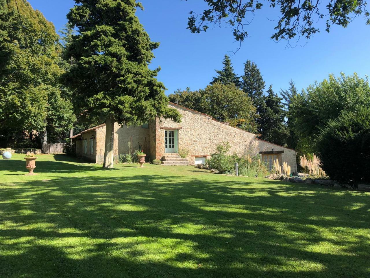 Ferme Le Pavillon Bed and Breakfast Bargemon Buitenkant foto