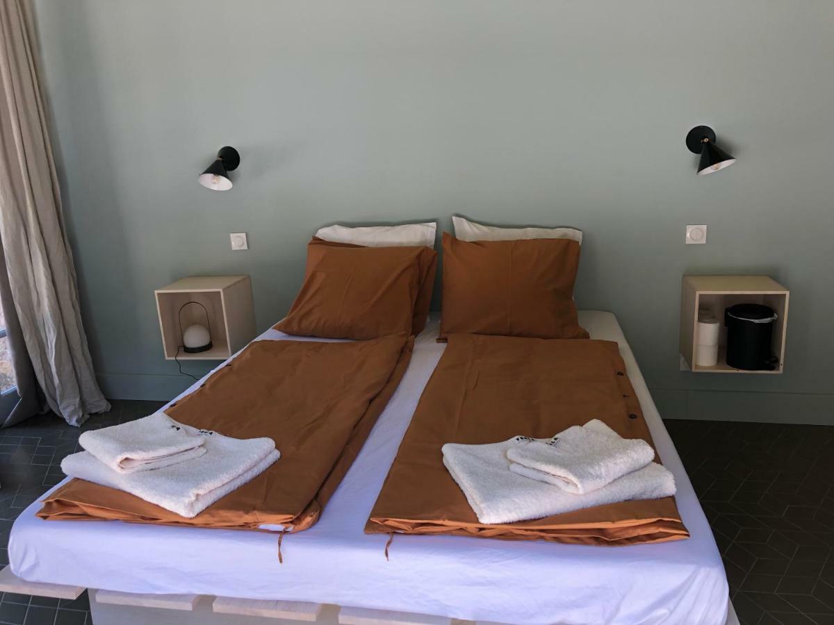 Ferme Le Pavillon Bed and Breakfast Bargemon Buitenkant foto